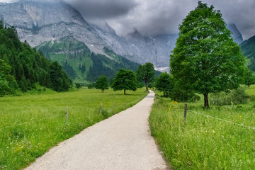 scenery in the alps (großer Ahornboden) 