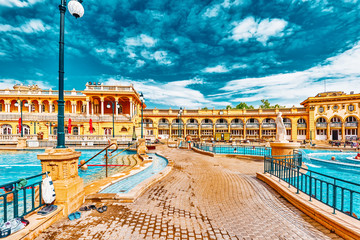 Fototapeta na wymiar BUDAPEST, HUNGARY- MAY 05,2016: Courtyard of Szechenyi Baths, Hungarian thermal bath complex and spa treatments.