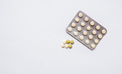 vitamin and pills coronavirus