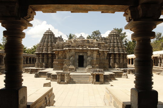 Somanathapura Chennakesava Temple, Karnataka, India