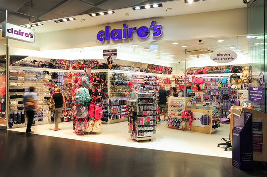 people shopping on Claire's store at the mall