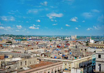 Paisaje urbano y La Bahía de la Habana