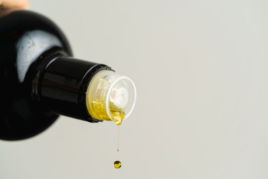 Serving olive oil with bottle