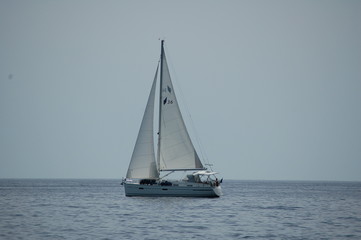 Obraz premium sailboat on the sea