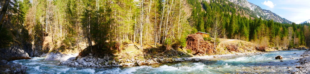 Bad Hindelang, Deutschland: Die Ostrach fließt der Eisenbreche Klamm entgegen