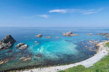 積丹岬から望む青い海 / 北海道積丹町の風景