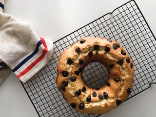 Banana cake with chocolate chips