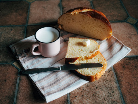 Wicker Cake And Milk