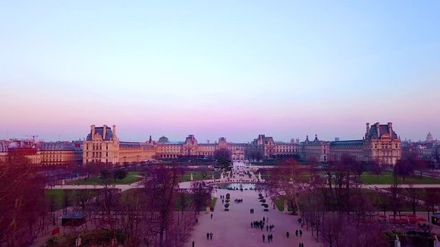 Flying towards Louvre from entrance.