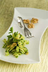 Fusilli al pesto di noci