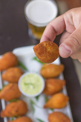 Porção de coxinha de frango frita