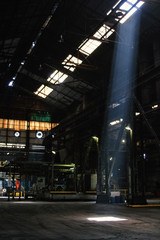 Metallurgical factory with overhead light entry