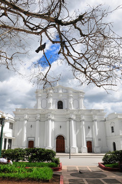 colonial architecture in the white city of Colombia, Popay&aacute;n