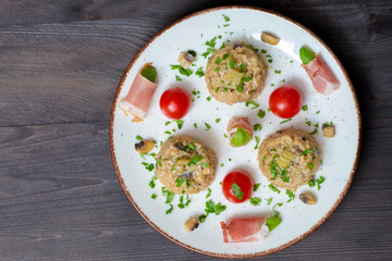 Rizotto cherry tomoatoes jamon basilico
