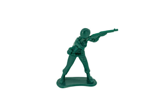 Green toy soldiers on white background. Soldier one on six models. (3/6) Picture nine on sixteen viewing angles. (09/16)