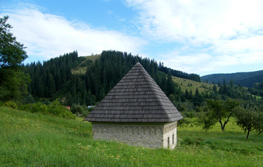 Dach kryty gontem © Chrupek