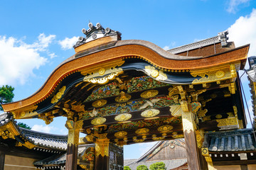 二条城 二の丸御殿唐門
