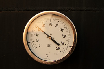 Fuel oil pressure