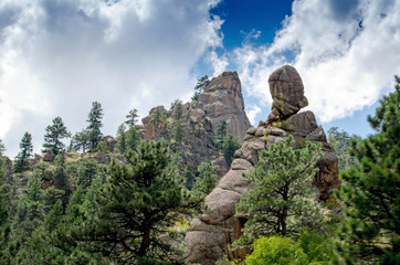 Fototapeta na wymiar Balancing rock on a mountain top in beautiful scenic Colorado USA 
