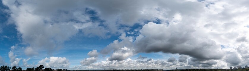Naklejka na ściany i meble Cloudscape Apr 14 007