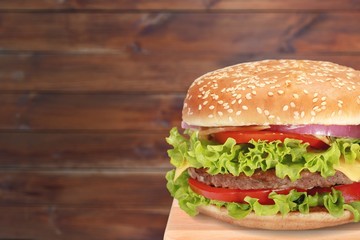 Cheeseburger.