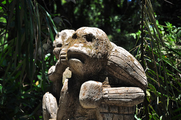 ウブドのハヌマンの石像