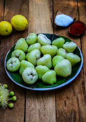 green peas in a bowl