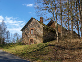 Fototapeta na wymiar old stone house