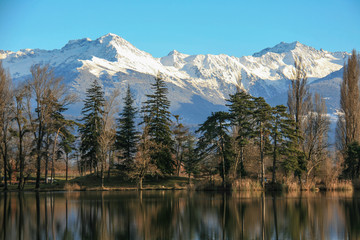 Lac de Saint André et Massif de Belledonne - Savoie