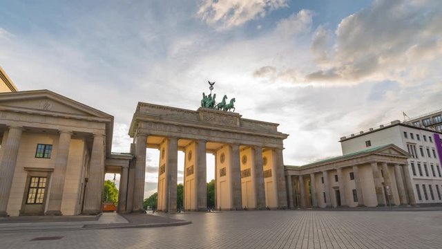 Nobody empty of Berlin Germany time lapse 4K due to Coronavirus Covid-19 lockdown, city skyline sunset timelapse at Brandenburg Gate (Brandenburger Tor)