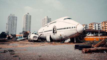 Fototapeta na wymiar Flugzeug Friedhof in Bangkok