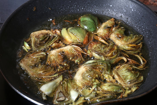 alcachofas fritas