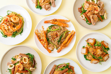 Stir-fried rice vermicelli and water mimosa with river prawns