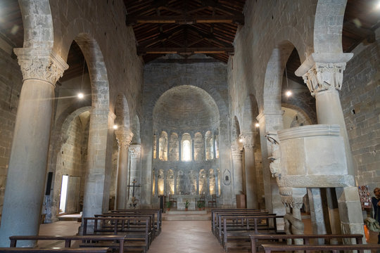Medieval church of Gropina, Tuscany, interior