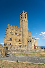 Fototapeta na wymiar Poppi, Tuscany and the castle