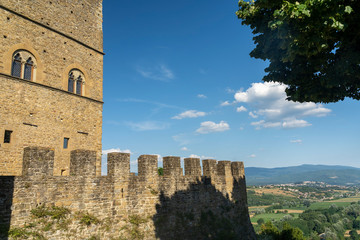 Obraz premium Poppi, Tuscany and the castle