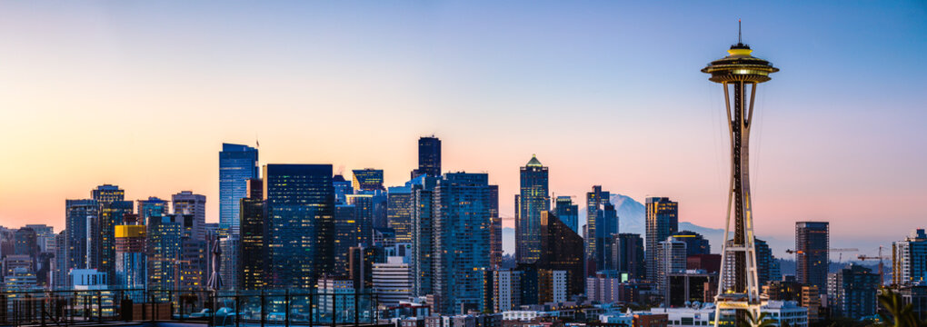The Space Needle and skyline at dawn, Seattle, USA