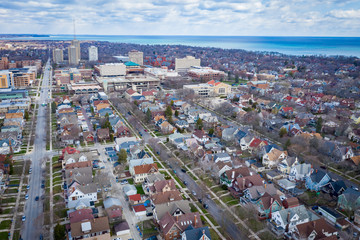 Fototapeta premium Aerial view of Milwaukee Wisconsin featuring downtown skyline and Lake Michigan