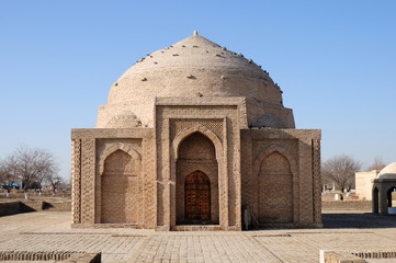 Alemberdar Tomb is located in Turkmenabat, Turkmenistan. The tomb was built in the 12th century...