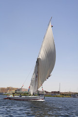 Obraz premium Boat and landscapes on the Nile