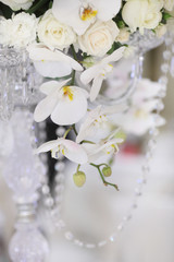 Wedding banquet table with flowers decoration