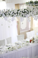 Fototapeta na wymiar Beautiful white cool decoration wedding ceremony or party