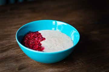 Raw food vegan diet healthy porridge 
