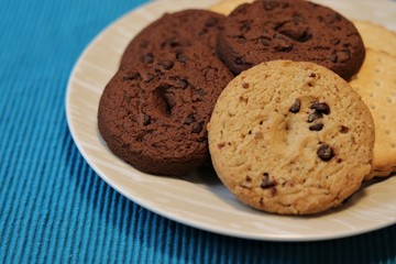 Delicious cookies with drops of dark chocolate.