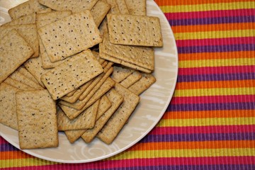 Delicious biscuit made with whole flour and chia and flaxseed.