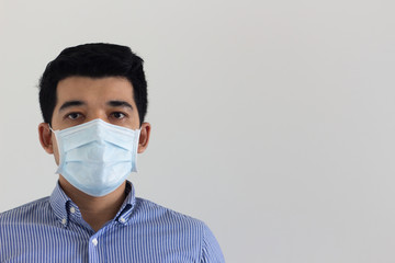 Front view of man wearing a medical mask copy space for text