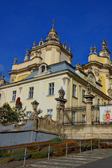 Fototapeta na wymiar Archcathedral St. George Cathedral in Lviv Ukraine