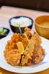 地魚ミックスフライ定食
