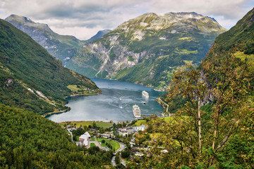 Fototapeta na wymiar Geiranger Village and Fjord