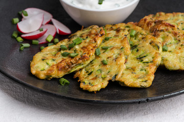 Zucchini fritters with Greek yogurt dipping sauce
